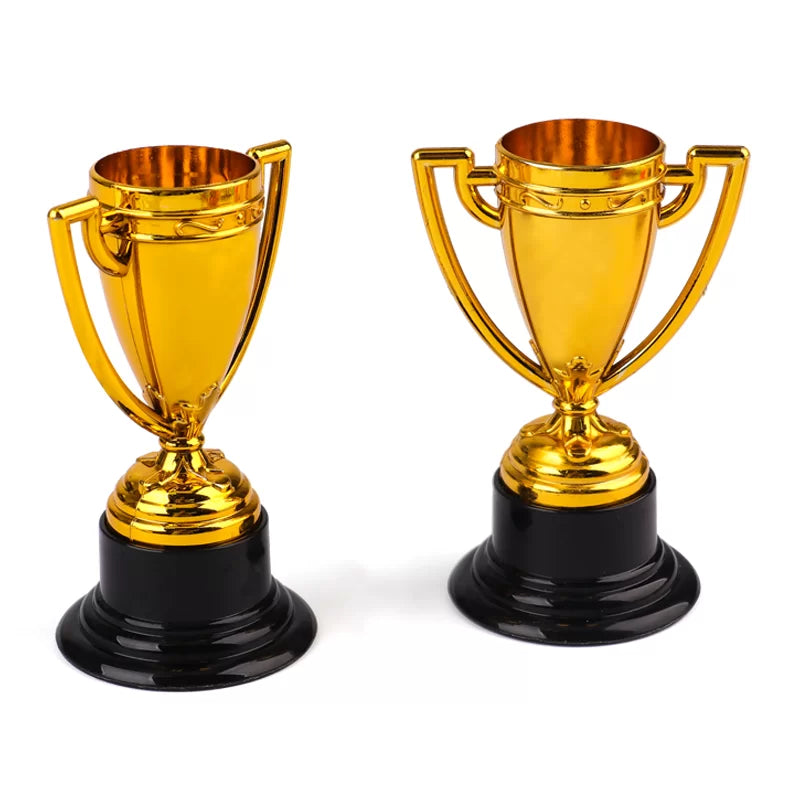 Gold Trophy – 2PCS 8.5cm