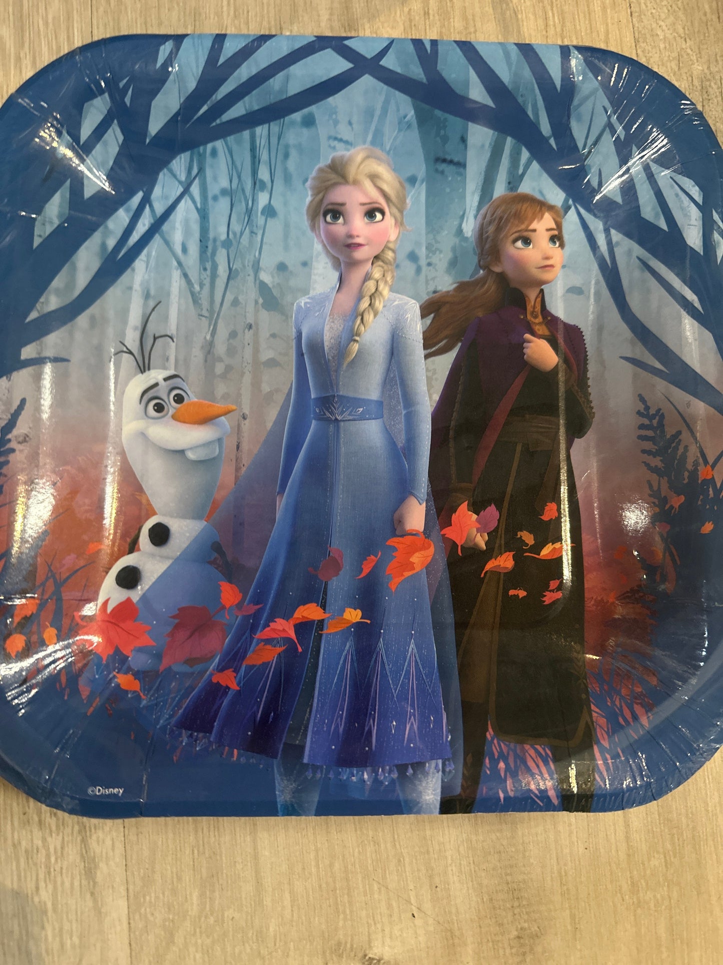 Frozen 2 23cm Square Paper Plates 8pk