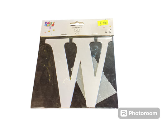 Letter W 2 pcs