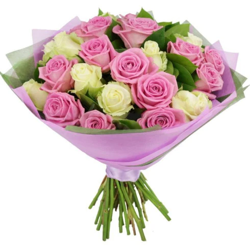 White and Pink Roses bouquet