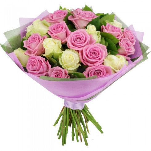 Mix Bouquet with white and pink roses